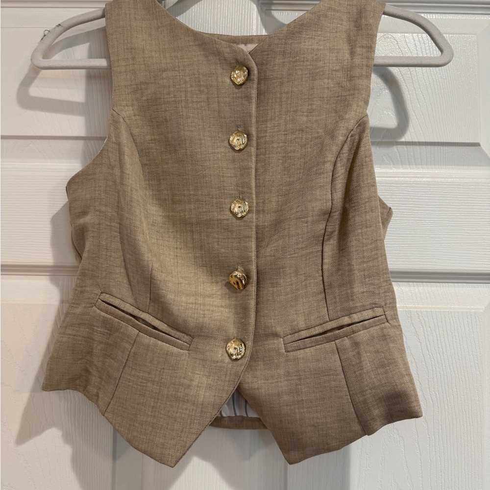 Monteau Beige Vest